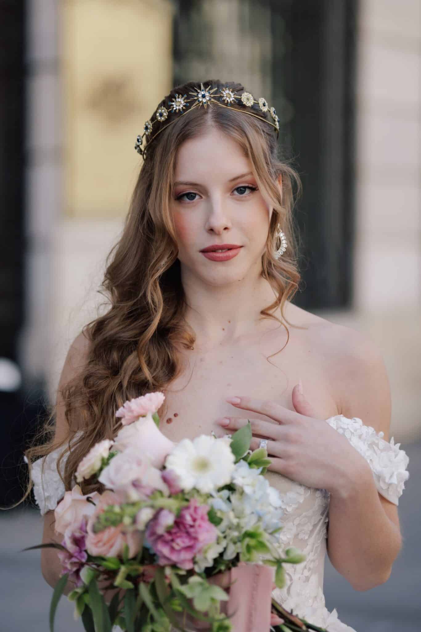 Tiara para novias inspiración Bridgerton