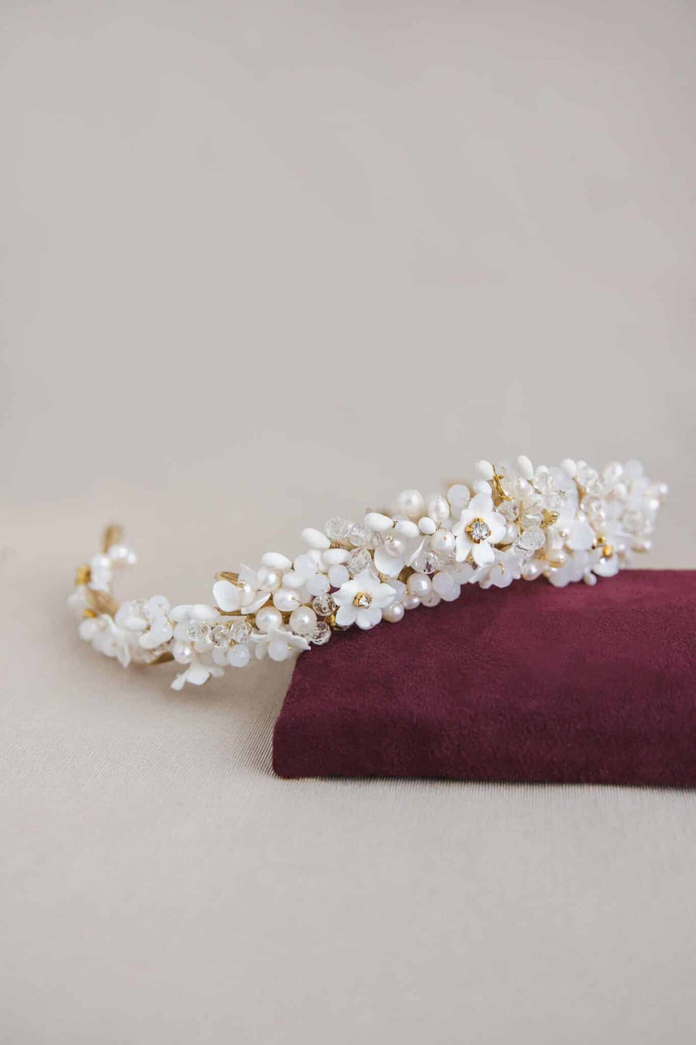 Tiara Diana estilo Bridgerton